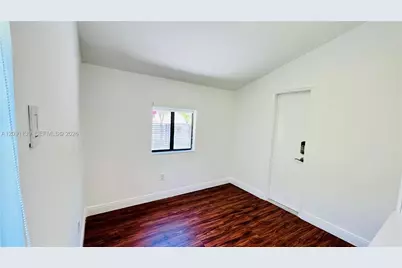 2250 SW 23rd St, Miami, FL 33145 - Photo 20