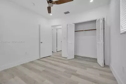 1401 NE 152nd St, North Miami Beach, FL 33162 - Photo 20
