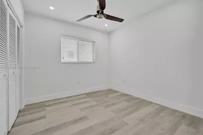 1401 NE 152nd St, North Miami Beach, FL 33162 - Photo 18
