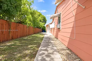 526 NW 44th Ave, Miami, FL 33126 - Photo 36