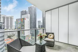 1010 Brickell Ave, Miami, FL 33131 - Photo 8