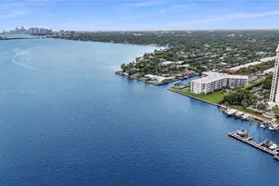 1700 NE 105th St, Miami Shores, FL 33138 - Photo 26