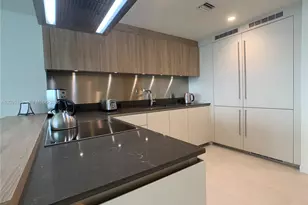1000 Brickell Plaza, Miami, FL 33131 - Photo 6