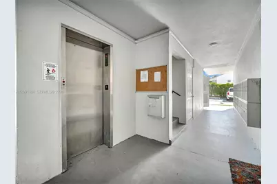 400 SE 10th St #303, Deerfield Beach, FL 33441 - Photo 22