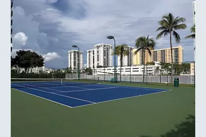 1000 Parkview Dr #605, Hallandale Beach, FL 33009 - Photo 26
