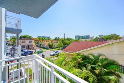 1029 NW 3rd St #202, Miami, FL 33128 - Photo 12