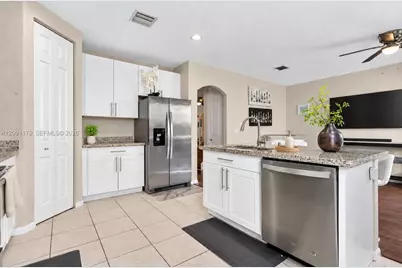 2820 SW 84th Ter #105, Miramar, FL 33025 - Photo 4