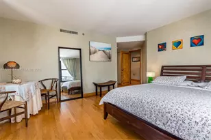1330 Ocean Dr, Miami Beach, FL 33139 - Photo 14