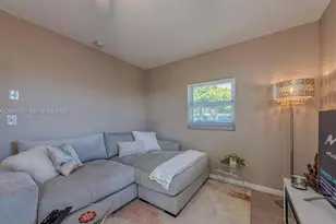 1411 NW 10th St, Dania Beach, FL 33004 - Photo 2