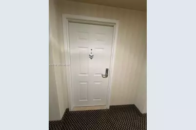19501 W Country Club Dr #302, Aventura, FL 33180 - Photo 14