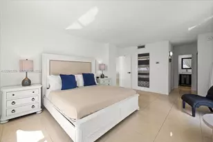 4001 S Ocean Dr, Hollywood, FL 33019 - Photo 22
