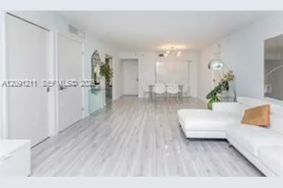 100 Bayview Dr #521, Sunny Isles Beach, FL 33160 - Photo 2