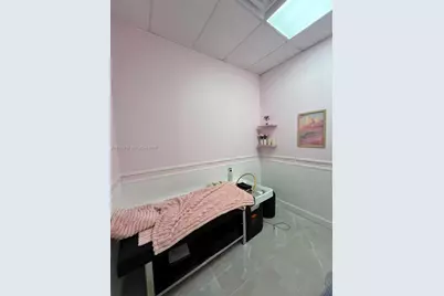 [Address not provided], Davie, FL 33314 - Photo 6