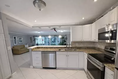 600 NE 14th Ave #224, Hallandale Beach, FL 33009 - Photo 12