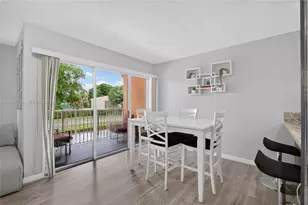 6205 Kendale Lakes Circle, Miami, FL 33183 - Photo 8