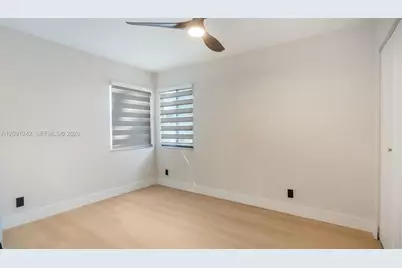 7350 NW 54th Ct, Lauderhill, FL 33319 - Photo 20