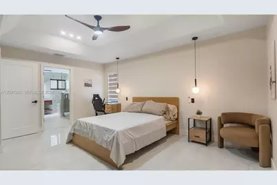 7350 NW 54th Ct, Lauderhill, FL 33319 - Photo 12