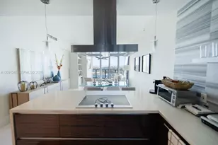 1100 Biscayne Blvd, Miami, FL 33132 - Photo 8