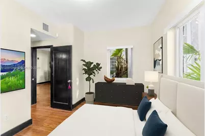 711 14th St #4, Miami Beach, FL 33139 - Photo 8