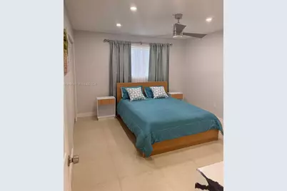1305 W 53rd St #102, Hialeah, FL 33012 - Photo 14