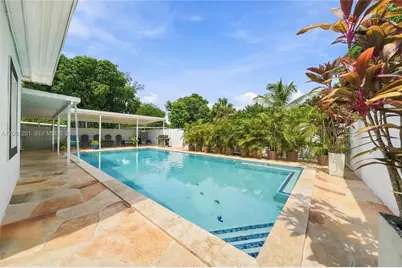1055 NE 144th St, North Miami, FL 33161 - Photo 34