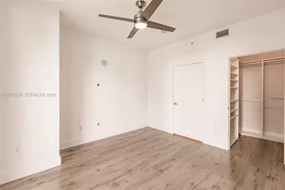1111 SW 1st Ave #3216, Miami, FL 33130 - Photo 14