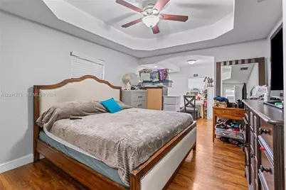 2501 NW 23rd Ave, Miami, FL 33142 - Photo 10