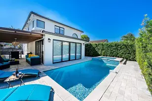 14813 SW 139th St, Miami, FL 33196 - Photo 2