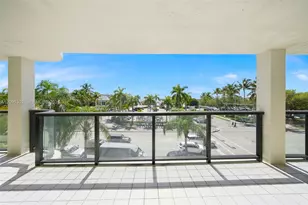 2575 S Bayshore Dr, Miami, FL 33133 - Photo 26