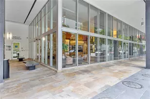 55 SE 6th St, Miami, FL 33131 - Photo 22