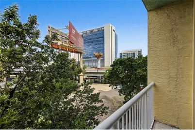1350 NW 8th Ct #A4 (206), Miami, FL 33136 - Photo 16