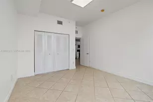 1350 NW 8th Ct, Miami, FL 33136 - Photo 14