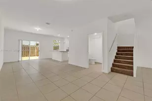 2683 SE 12th St, Homestead, FL 33035 - Photo 8