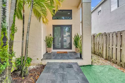 2836 W River Run Cir W, Miramar, FL 33025 - Photo 6