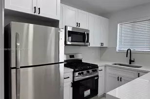 1901 NW 30th St, Miami, FL 33142 - Photo 6