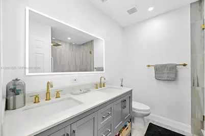 15976 SW 4th St, Pembroke Pines, FL 33027 - Photo 20