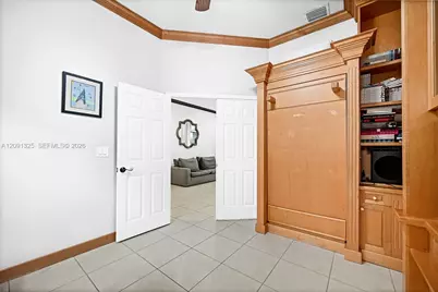 15976 SW 4th St, Pembroke Pines, FL 33027 - Photo 4