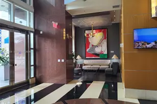 253 NE 2nd St, Miami, FL 33132 - Photo 20