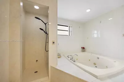 20450 SW 198th Ave, Miami, FL 33187 - Photo 34