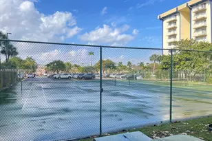 4550 NW 9th St, Miami, FL 33126 - Photo 16