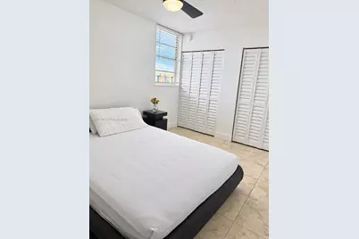 4550 NW 9th St #901E, Miami, FL 33126 - Photo 14