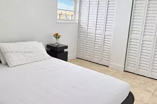 4550 NW 9th St, Miami, FL 33126 - Photo 14