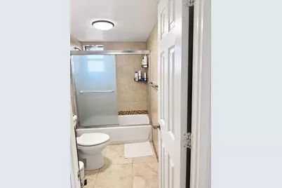 4550 NW 9th St #901E, Miami, FL 33126 - Photo 12