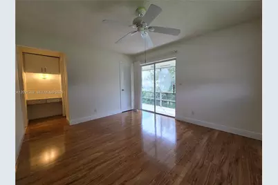 880 W Horizons W #205, Boynton Beach, FL 33435 - Photo 14