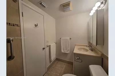 880 W Horizons W #205, Boynton Beach, FL 33435 - Photo 22