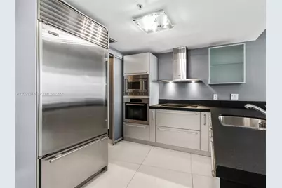 18201 Collins Ave #5303, Sunny Isles Beach, FL 33160 - Photo 10