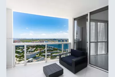 18201 Collins Ave #5303, Sunny Isles Beach, FL 33160 - Photo 2