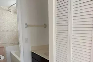 1150 Collins Ave, Miami Beach, FL 33139 - Photo 8