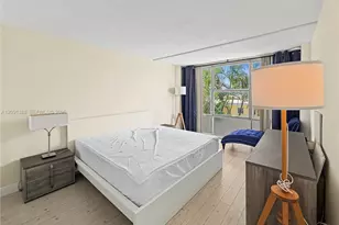 900 Bay Dr, Miami Beach, FL 33141 - Photo 6