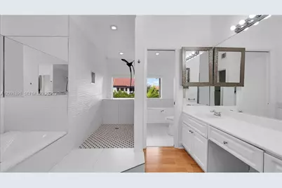 2000 S Bayshore Dr #58, Miami, FL 33133 - Photo 14